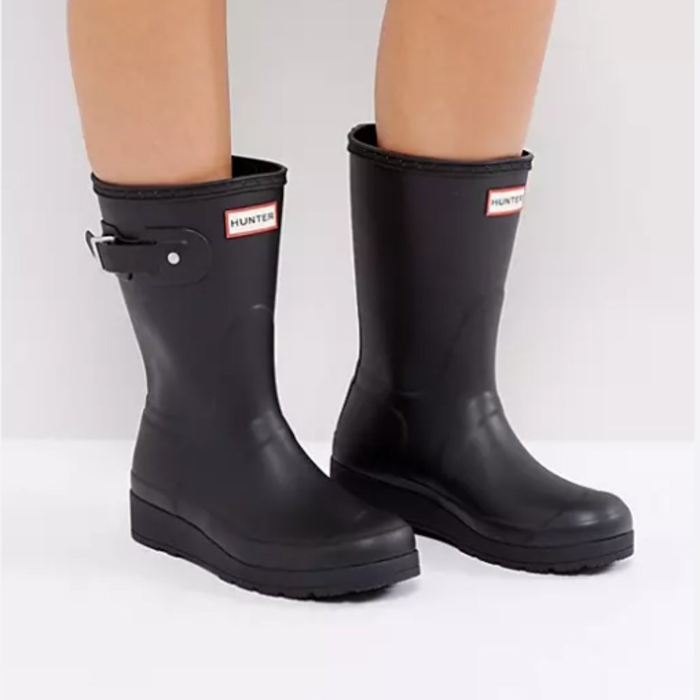 Hunter Original Short Wedge Sole Boot - Women's Size 9